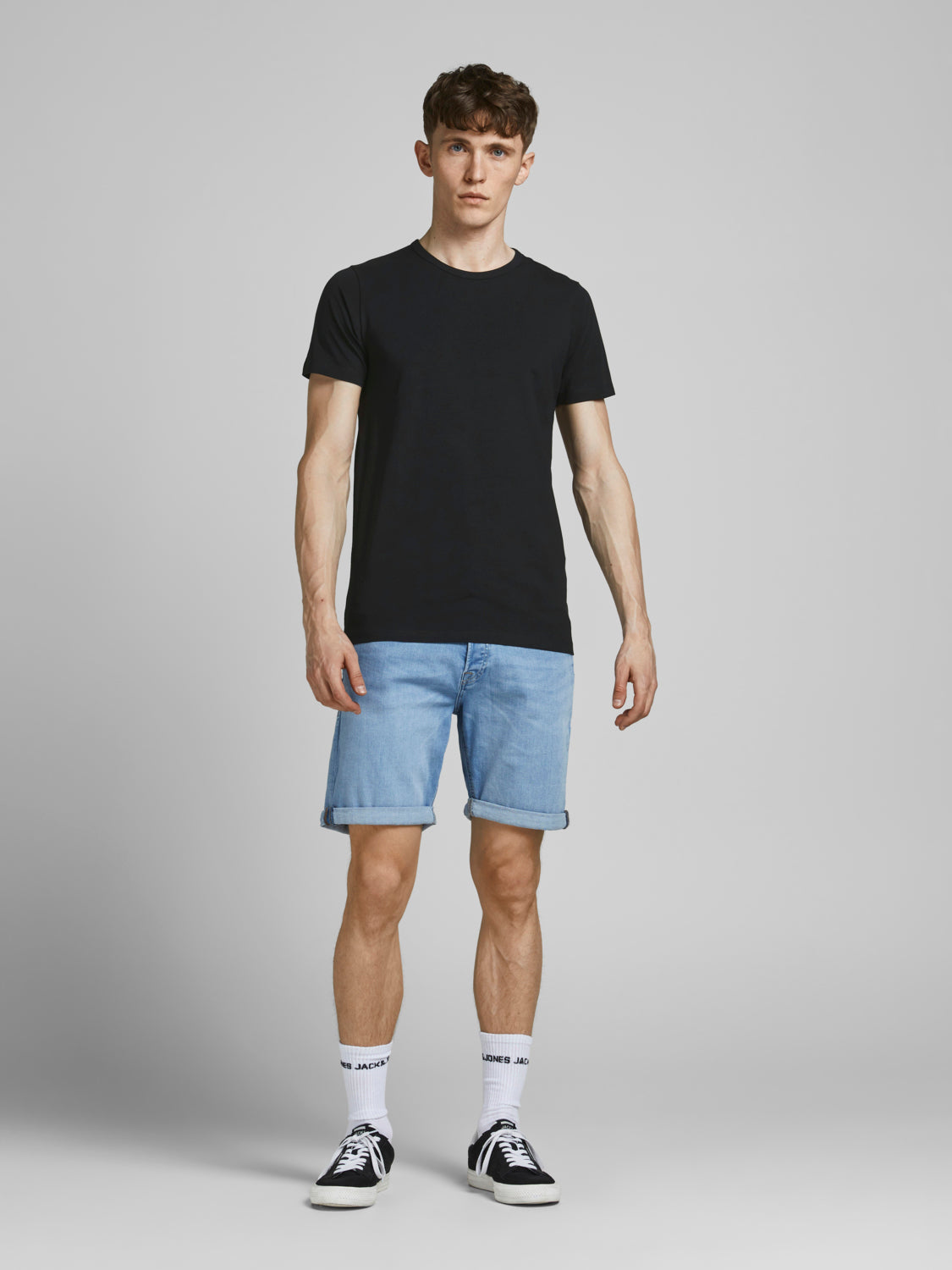 JJEBASIC T-Shirt - BLACK